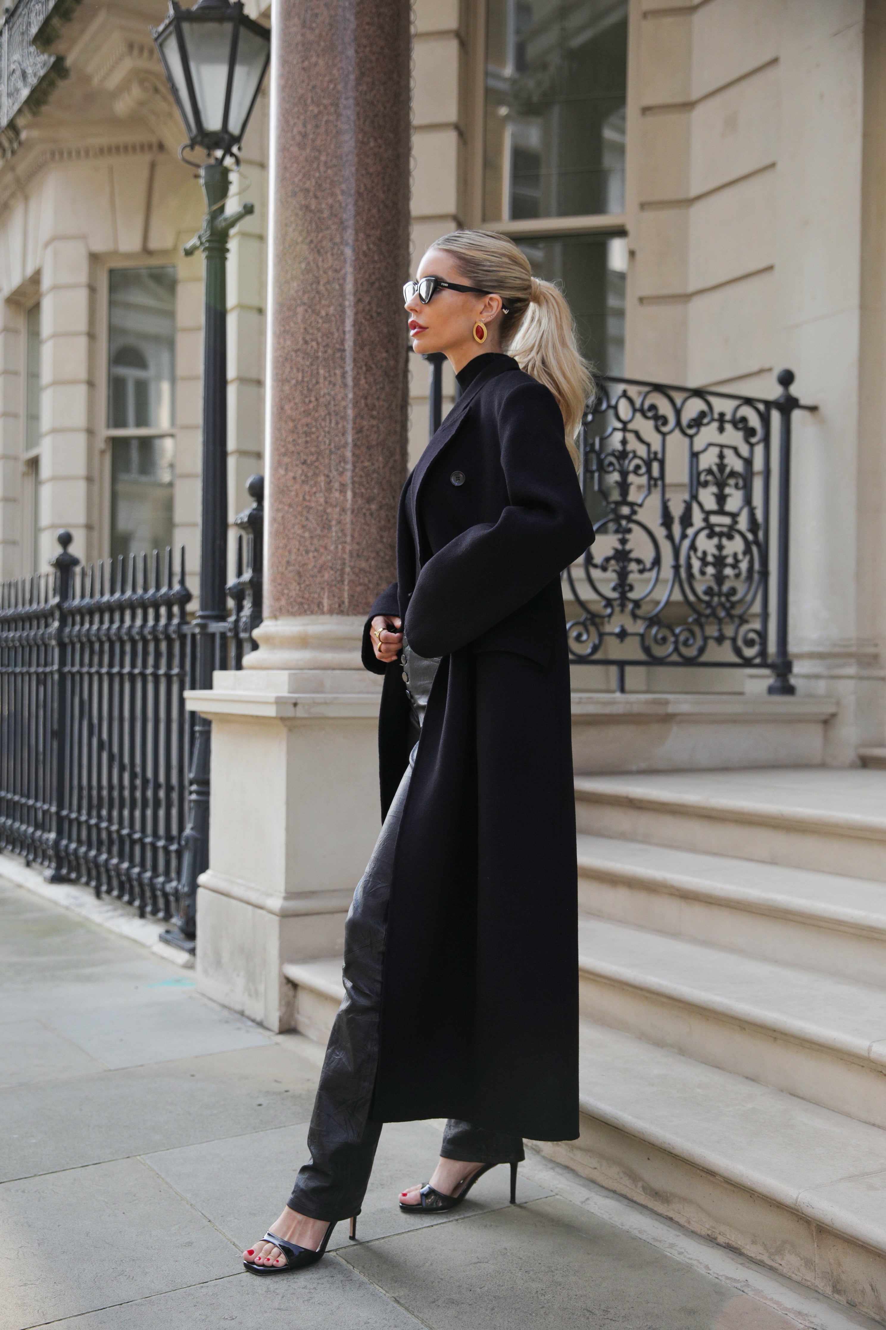 Lucinda Oversized Coat - Black - Annabelle London